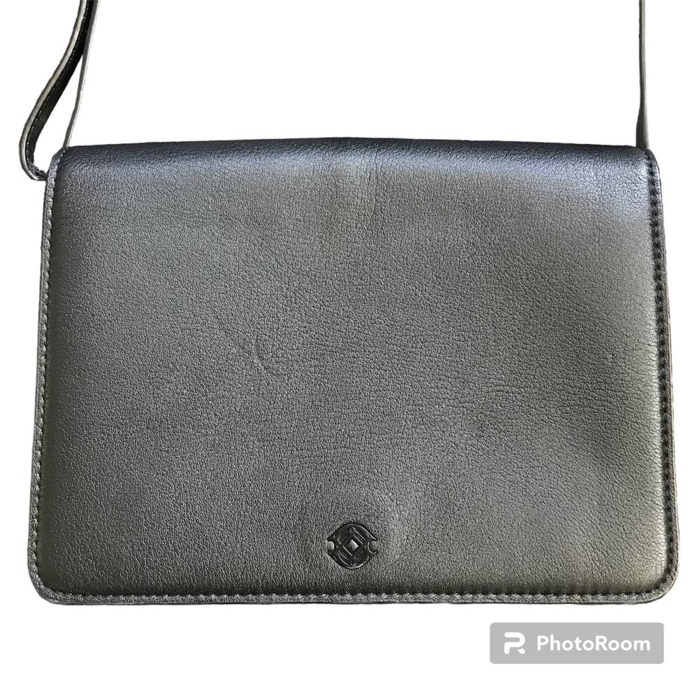 Dagne Dover Black Leather Crossbody Wallet Bag